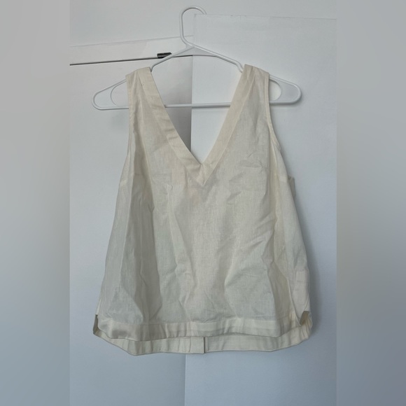 Madewell linen tank v-neck top - Picture 4 of 5